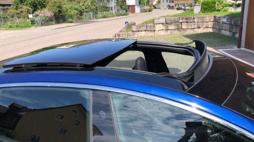 how to open sunroof on tesla model 3